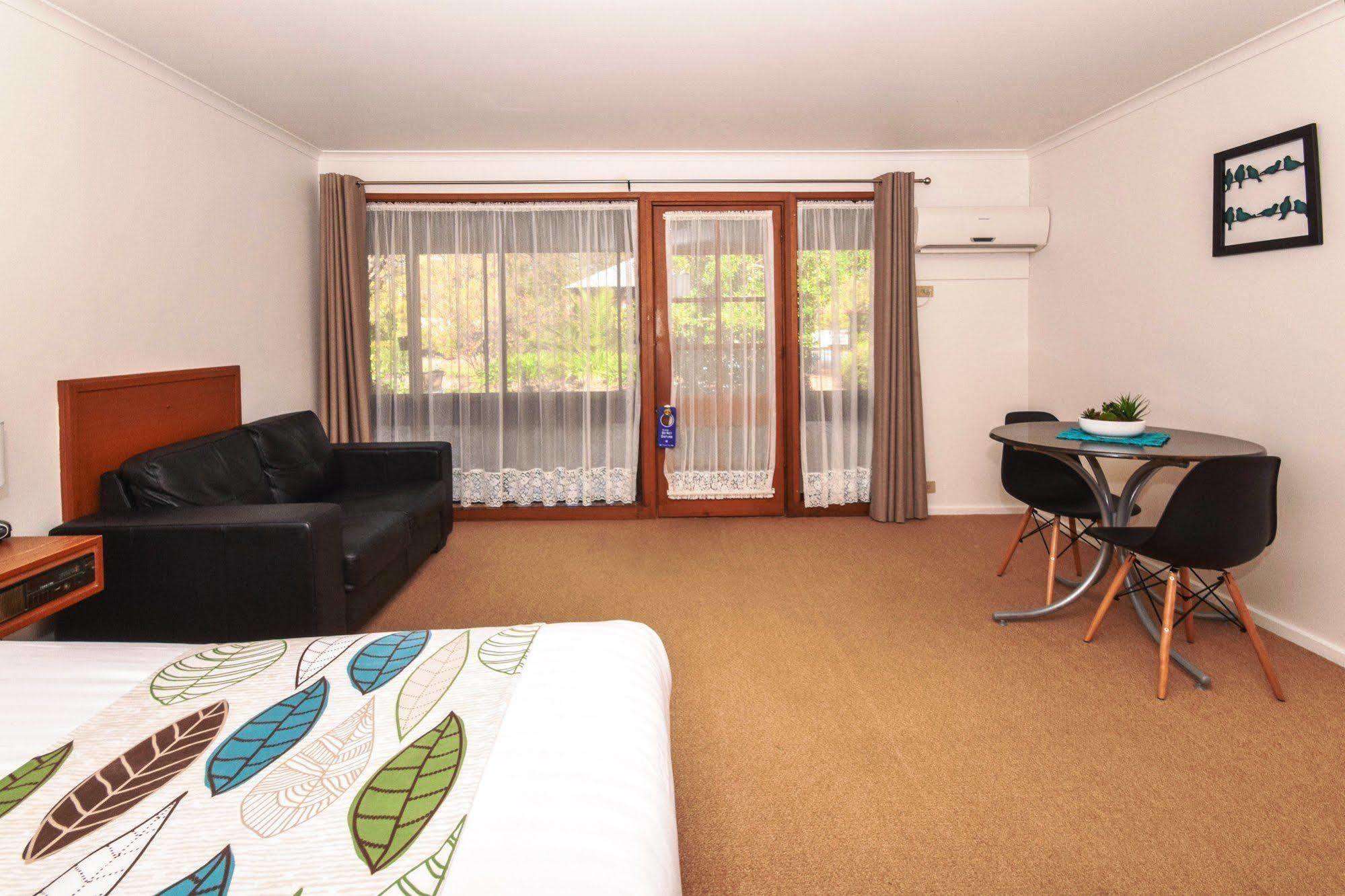 River Country Inn (Adults Only) Moama Εξωτερικό φωτογραφία