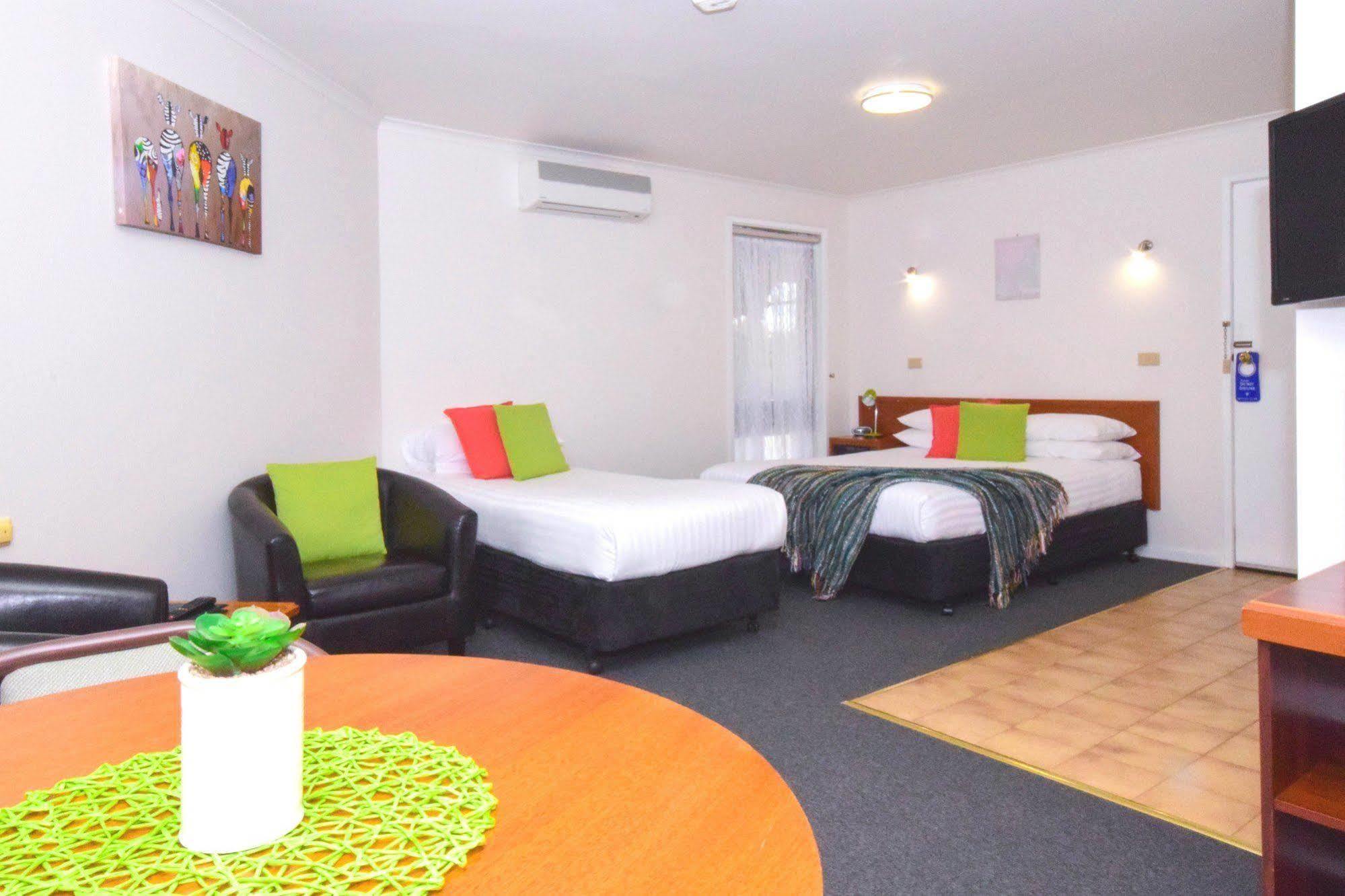 River Country Inn (Adults Only) Moama Εξωτερικό φωτογραφία